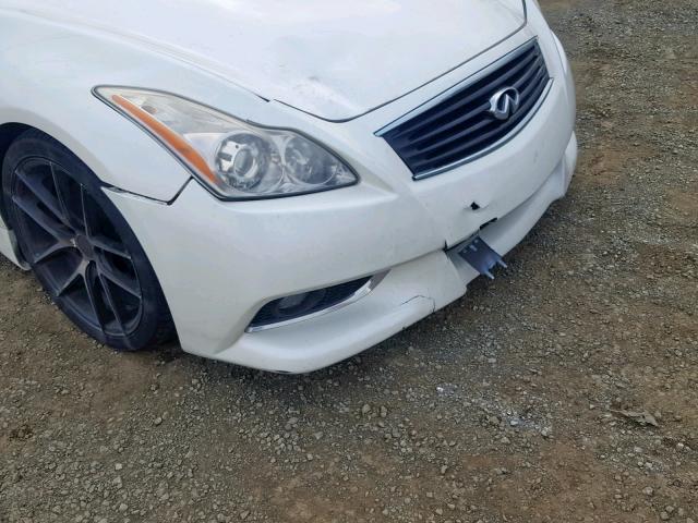 JNKCV64E38M116609 - 2008 INFINITI G37 BASE WHITE photo 9