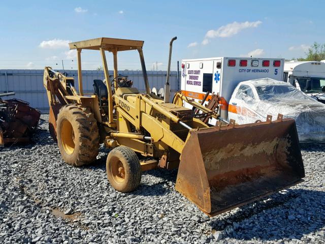 CB51924 - 1988 FORD 555 YELLOW photo 1