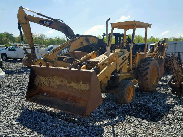 CB51924 - 1988 FORD 555 YELLOW photo 2