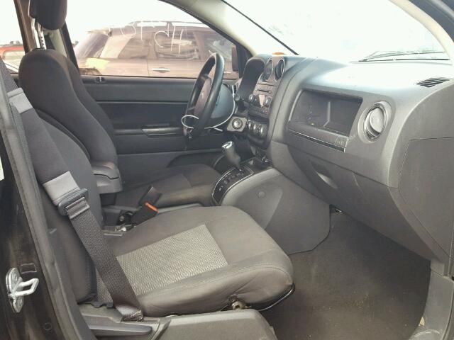 1J4NF4FB5AD649477 - 2010 JEEP COMPASS SP 黑色 照片 5