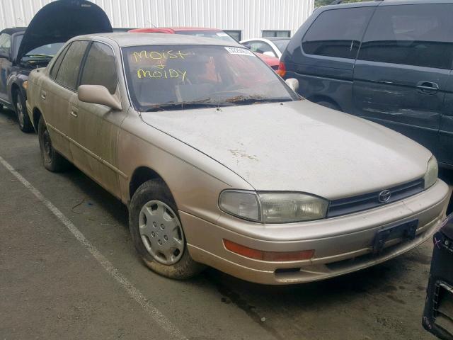 4T1SK12E2PU308481 - 1993 TOYOTA CAMRY LE GOLD photo 1