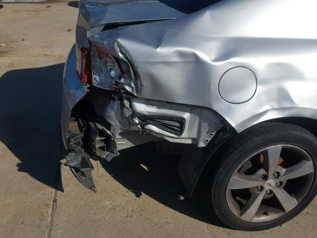 1G1ZC5EU4BF148460 - 2011 CHEVROLET MALIBU 1LT 银色 照片 9