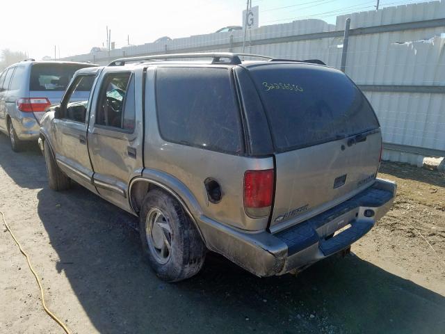 1GNDT13W412207213 - 2001 CHEVROLET BLAZER  photo 3