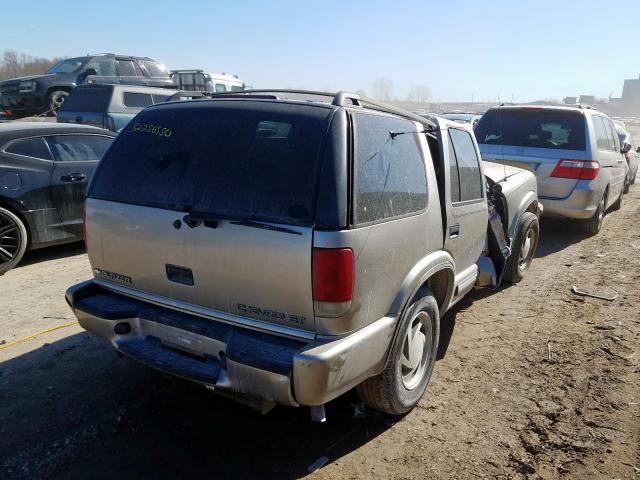 1GNDT13W412207213 - 2001 CHEVROLET BLAZER  photo 4