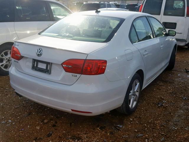 3VWLL7AJ6EM431223 - 2014 VOLKSWAGEN JETTA TDI WHITE photo 4