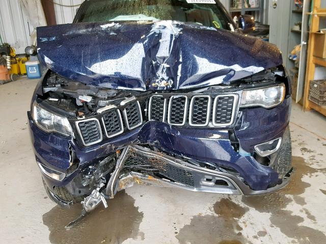 1C4RJFBG2JC264855 - 2018 JEEP GRAND CHER BLUE photo 9