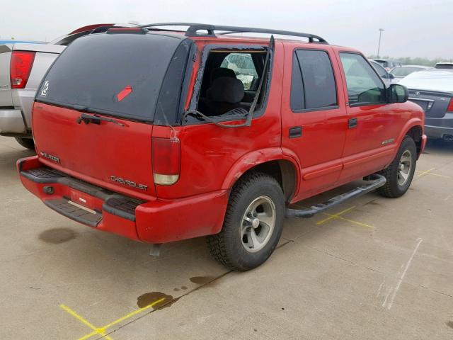 1GNCS13W82K189069 - 2002 CHEVROLET BLAZER RED photo 4