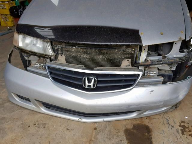 2HKRL18974H006877 - 2004 HONDA ODYSSEY EX SILVER photo 9