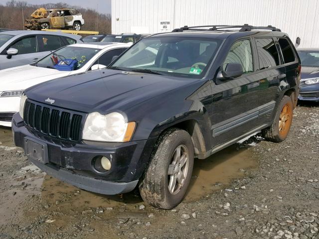 1J8GR48K95C596340 - 2005 JEEP GRAND CHER BLACK photo 2