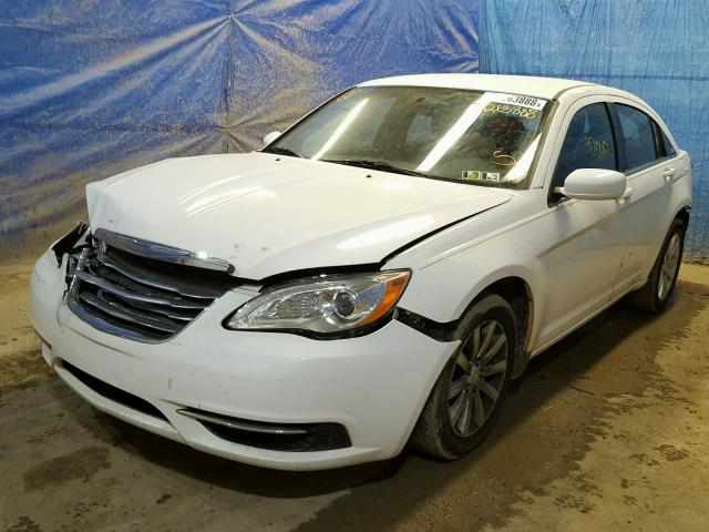 1C3CCBBB1CN119590 - 2012 CHRYSLER 200 TOURIN WHITE photo 2