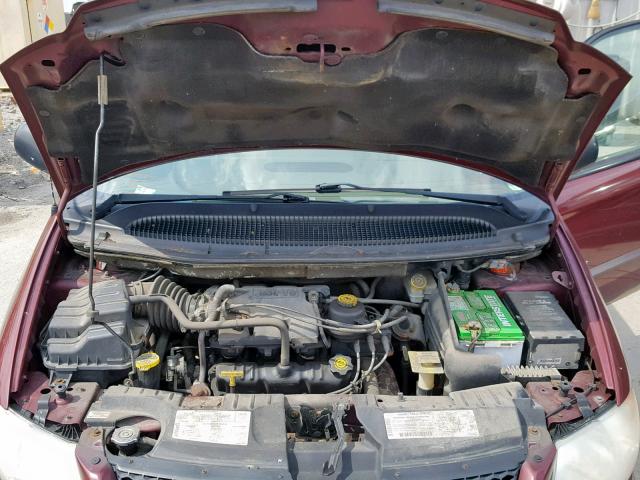 1B8GP45381B143994 - 2001 DODGE CARAVAN SP MAROON photo 7