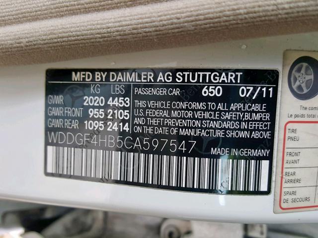 WDDGF4HB5CA597547 - 2012 MERCEDES-BENZ C 250 WHITE photo 10