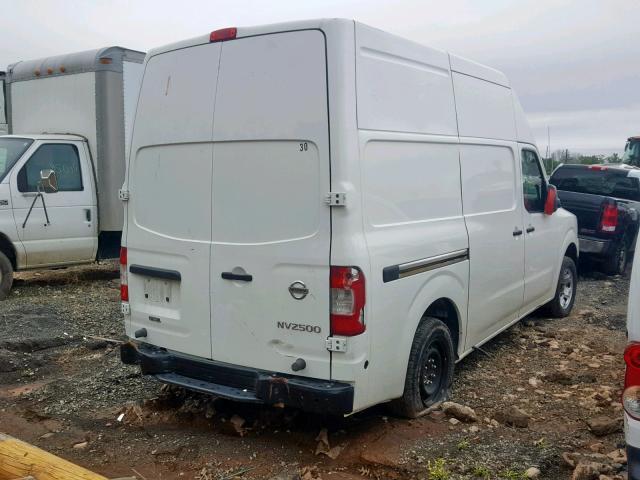 1N6BF0LY8HN809136 - 2017 NISSAN NV 2500 S WHITE photo 4