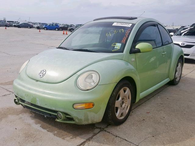 3VWCP21C81M406147 - 2001 VOLKSWAGEN NEW BEETLE მწვანე ფოტო 2