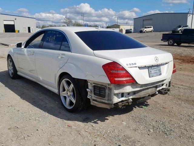 WDDNG7BB7BA405008 - 2011 MERCEDES-BENZ S 550 WHITE photo 3