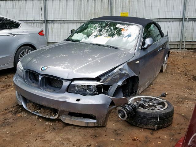 WBAUN7C54DVM27884 - 2013 BMW 135 I GRAY photo 2