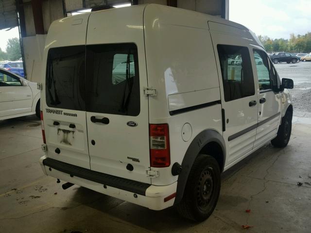 NM0KS9BN5AT026882 - 2010 FORD TRANSIT CO WHITE photo 4