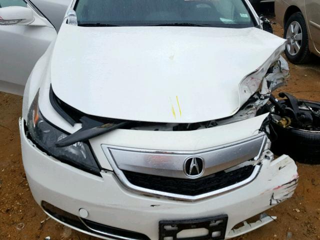 19UUA9F7XDA000242 - 2013 ACURA TL ADVANCE WHITE photo 7