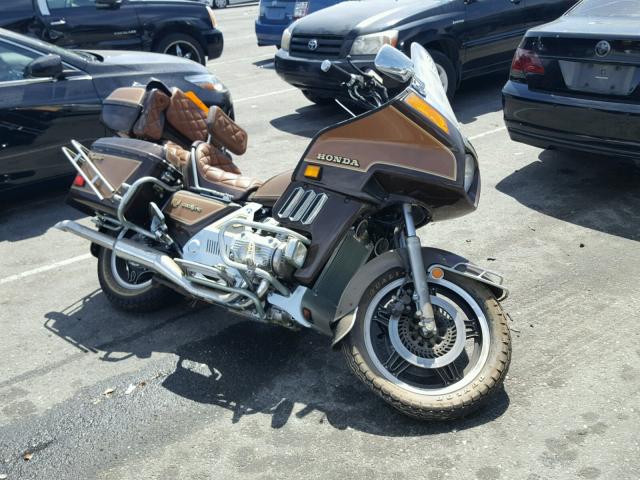 1HFSC0220CA22BB12 - 1982 HONDA GL1100 A BROWN photo 1