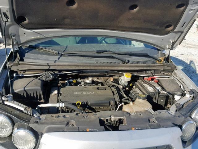 1G1JA5SH4E4197555 - 2014 CHEVROLET SONIC LS 银色 照片 7