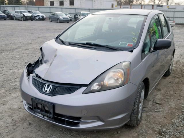 JHMGE87229S052008 - 2009 HONDA FIT GRAY photo 2