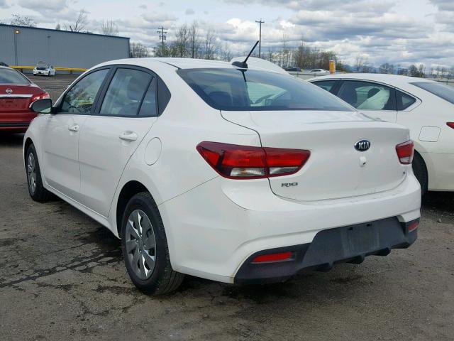 3KPA24AB4KE178414 - 2019 KIA RIO S WHITE photo 3