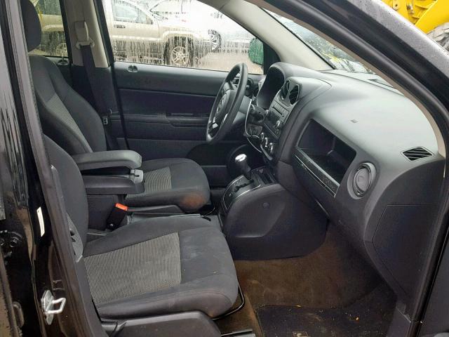 1C4NJCBBXDD235135 - 2013 JEEP COMPASS SP 黑色 照片 5