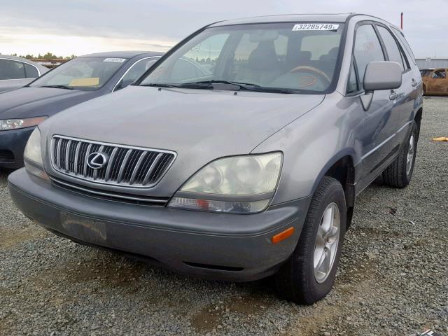 JTJHF10UX10201963 - 2001 LEXUS RX 300 GRAY photo 2