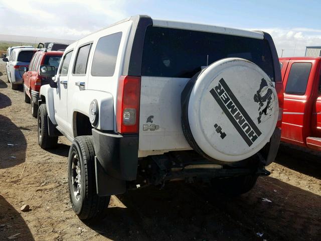 5GTDN136968280531 - 2006 HUMMER H3 WHITE photo 3