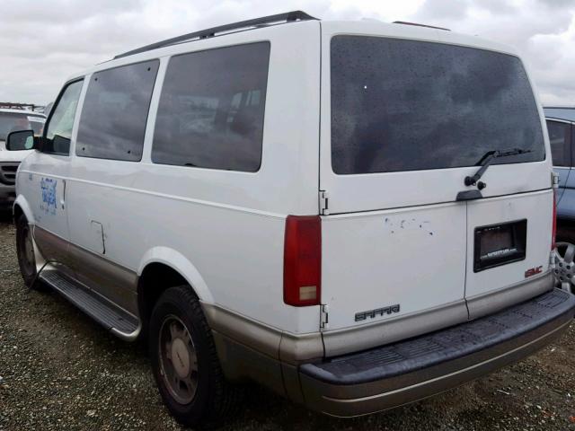 1GKDM19X53B502270 - 2003 GMC SAFARI XT WHITE photo 3