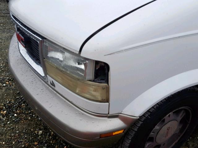 1GKDM19X53B502270 - 2003 GMC SAFARI XT WHITE photo 9