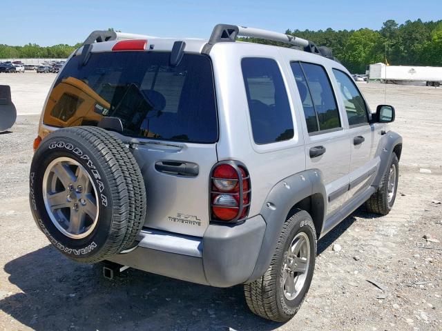 1J4GK38K76W131541 - 2006 JEEP LIBERTY RE SILVER photo 4