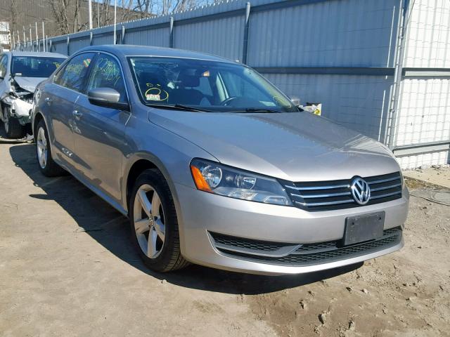 1VWBP7A35DC060783 - 2013 VOLKSWAGEN PASSAT SE SILVER photo 1