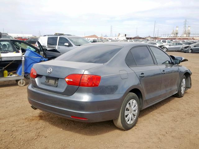 3VW2K7AJ8EM310529 - 2014 VOLKSWAGEN JETTA BASE GRAY photo 4