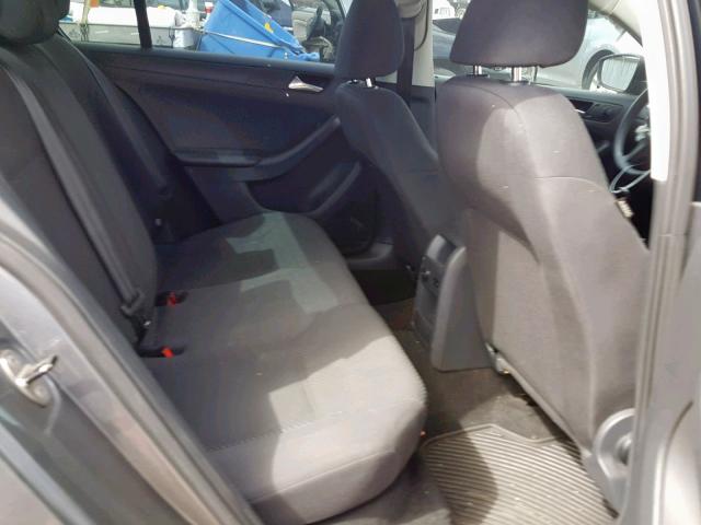 3VW2K7AJ8EM310529 - 2014 VOLKSWAGEN JETTA BASE GRAY photo 6