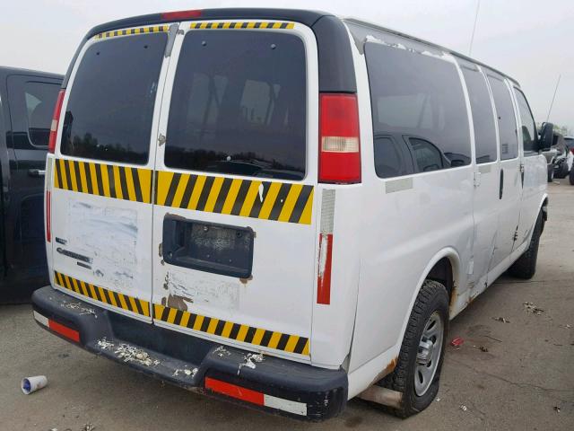 1GNFG154991172680 - 2009 CHEVROLET EXPRESS G1 WHITE photo 4