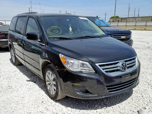 2C4RVABG2CR393664 - 2012 VOLKSWAGEN ROUTAN SE BLACK photo 1