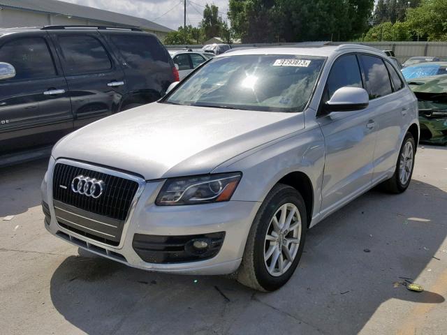 WA1KK78R19A037297 - 2009 AUDI Q5 3.2 SILVER photo 2