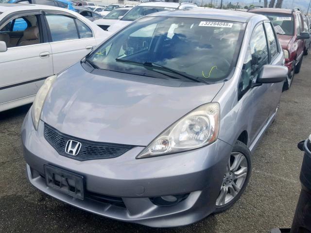 JHMGE8H43AS015957 - 2010 HONDA FIT SPORT SILVER photo 2