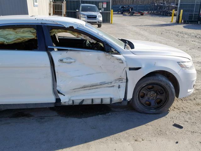 1FAHP2MK4FG153878 - 2015 FORD TAURUS POL WHITE photo 9