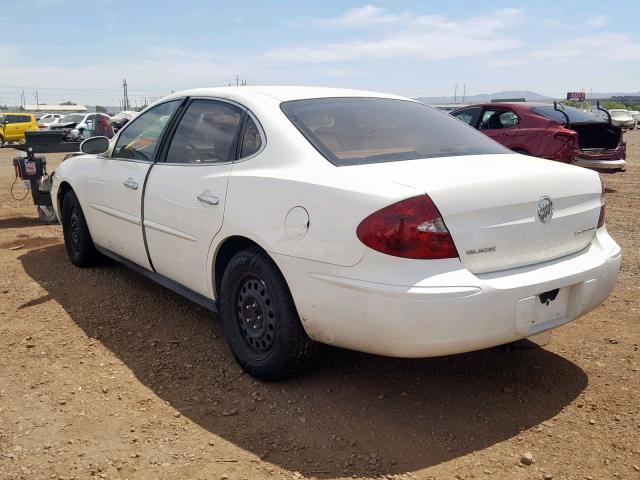 2G4WC532451310896 - 2005 BUICK LACROSSE C WHITE photo 3