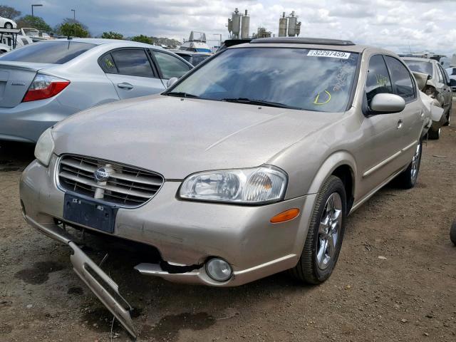 JN1CA31D61T625776 - 2001 NISSAN MAXIMA GXE GOLD photo 2