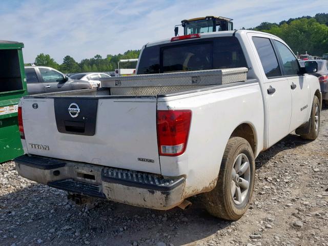 1N6BA0EK7BN318765 - 2011 NISSAN TITAN S WHITE photo 4