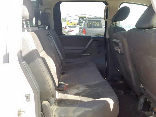 1N6BA0EK7BN318765 - 2011 NISSAN TITAN S WHITE photo 6