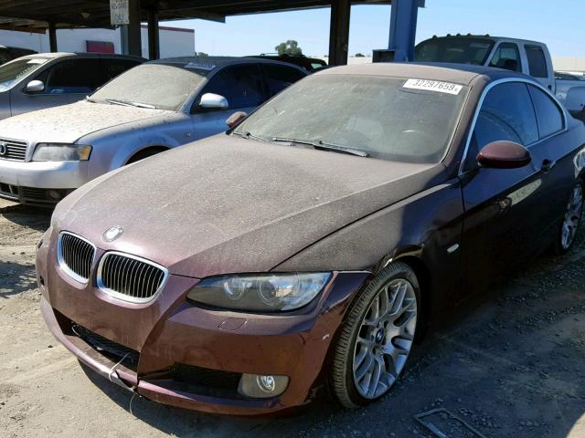 WBAWV13538P119640 - 2008 BMW 328 I SULE RED photo 2