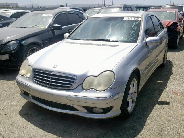 WDBRF40J65F560842 - 2005 MERCEDES-BENZ C 230K SPO SILVER photo 2