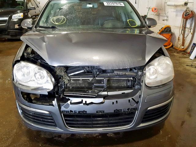 3VWAL71K79M167502 - 2009 VOLKSWAGEN JETTA TDI GRAY photo 9