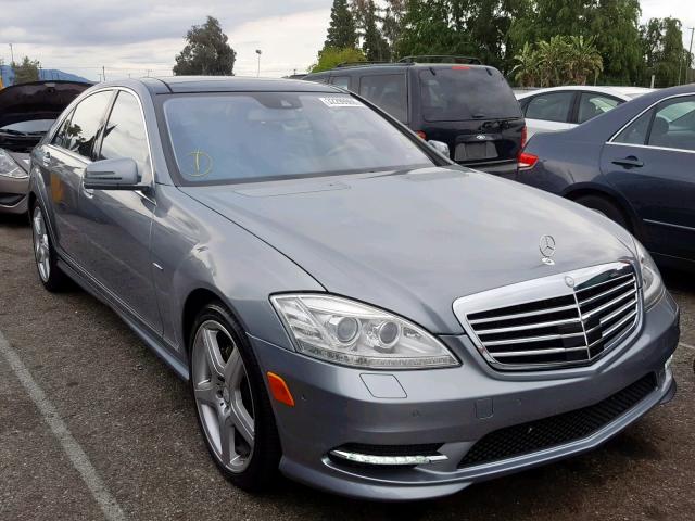 WDDNG7DB8CA452269 - 2012 MERCEDES-BENZ S 550 GRAY photo 1