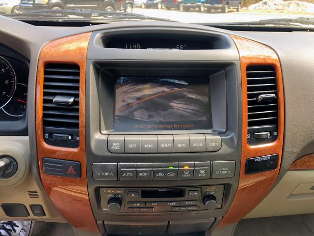 JTJBT20XX60106650 - 2006 LEXUS GX 470 SILVER photo 9