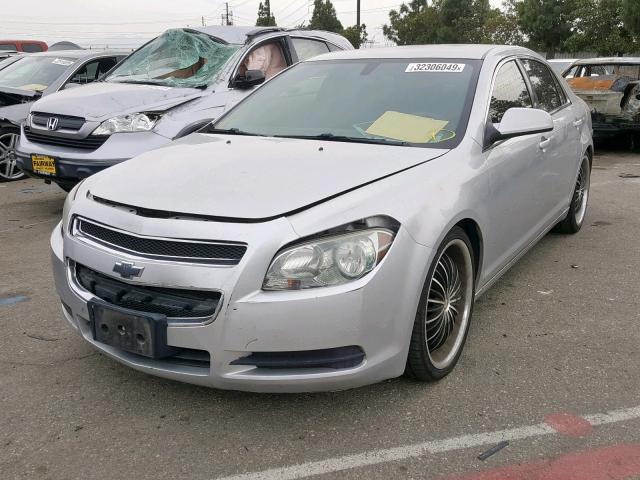 1G1ZC5EBXAF300951 - 2010 CHEVROLET MALIBU 1LT 银色 照片 2